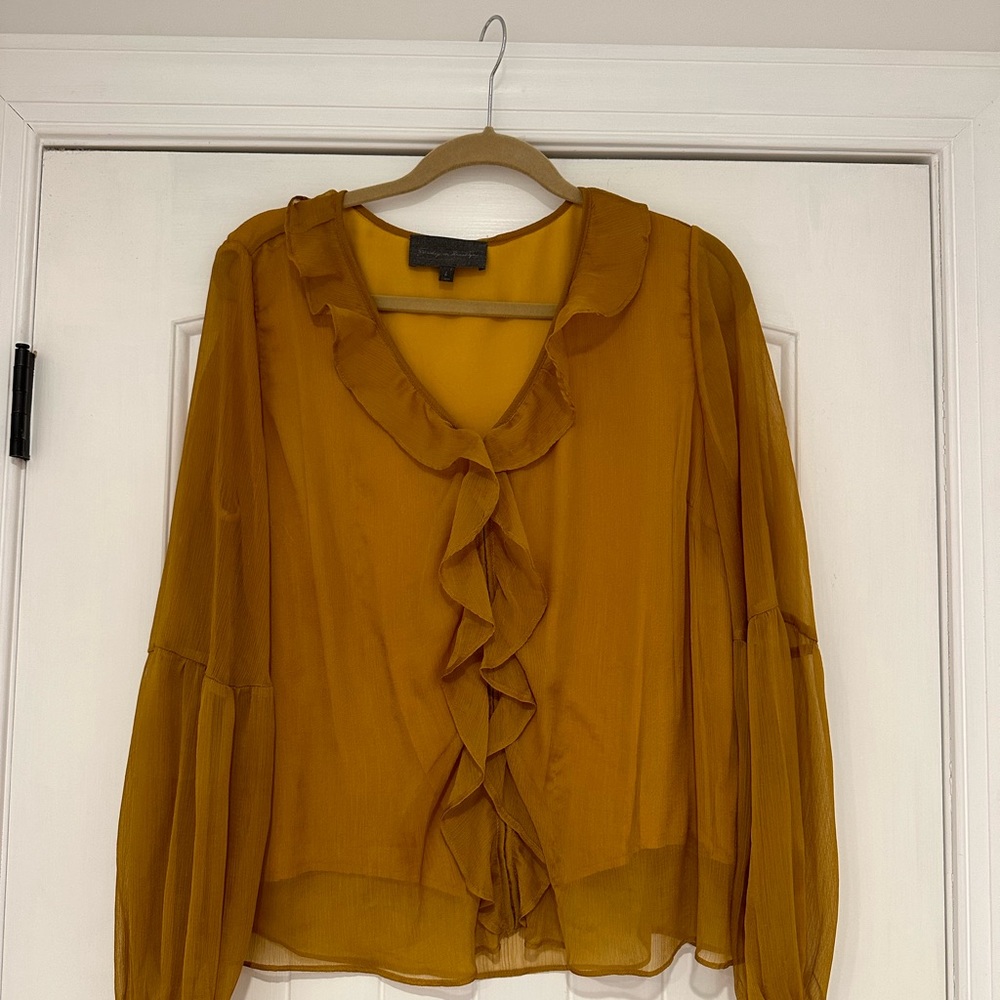 Anthropologie!!! Beautiful blouse day/evening wear!!!